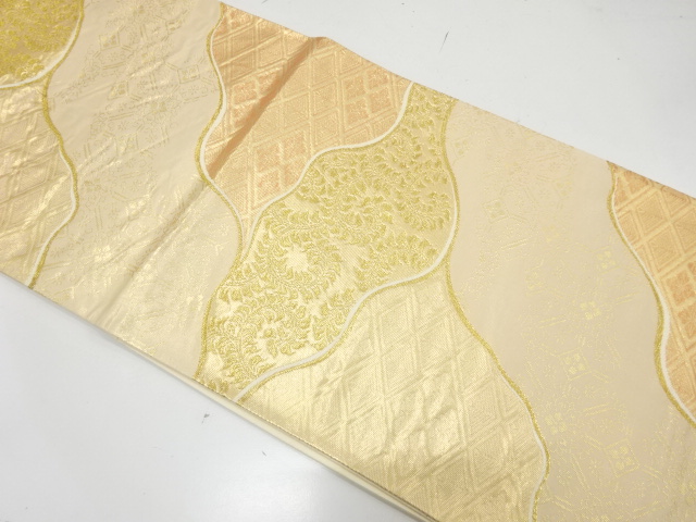 道長取りに花・古典柄織り出し　袋帯